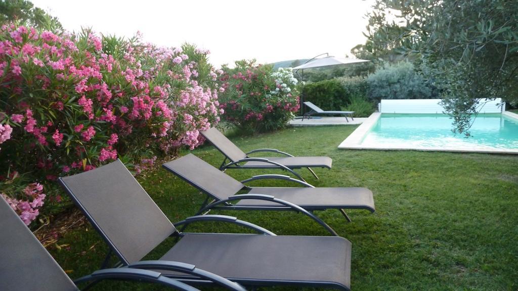 Mas De L'Olivette Bed and Breakfast Cotignac Eksteriør billede